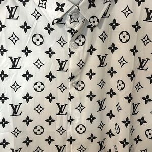 FLEUR PATTERN BUTTON FRONT SHIRT / BLOUSE